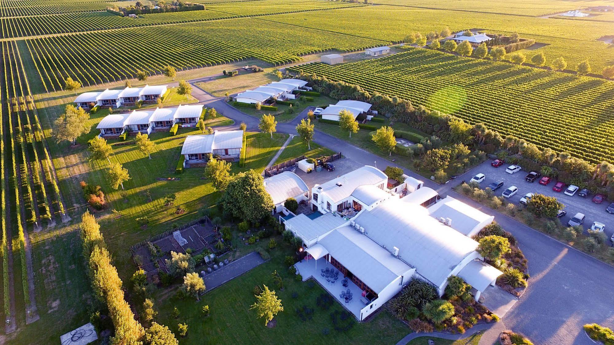 Marlborough Vintners Accommodation เบลนิม ภายนอก รูปภาพ