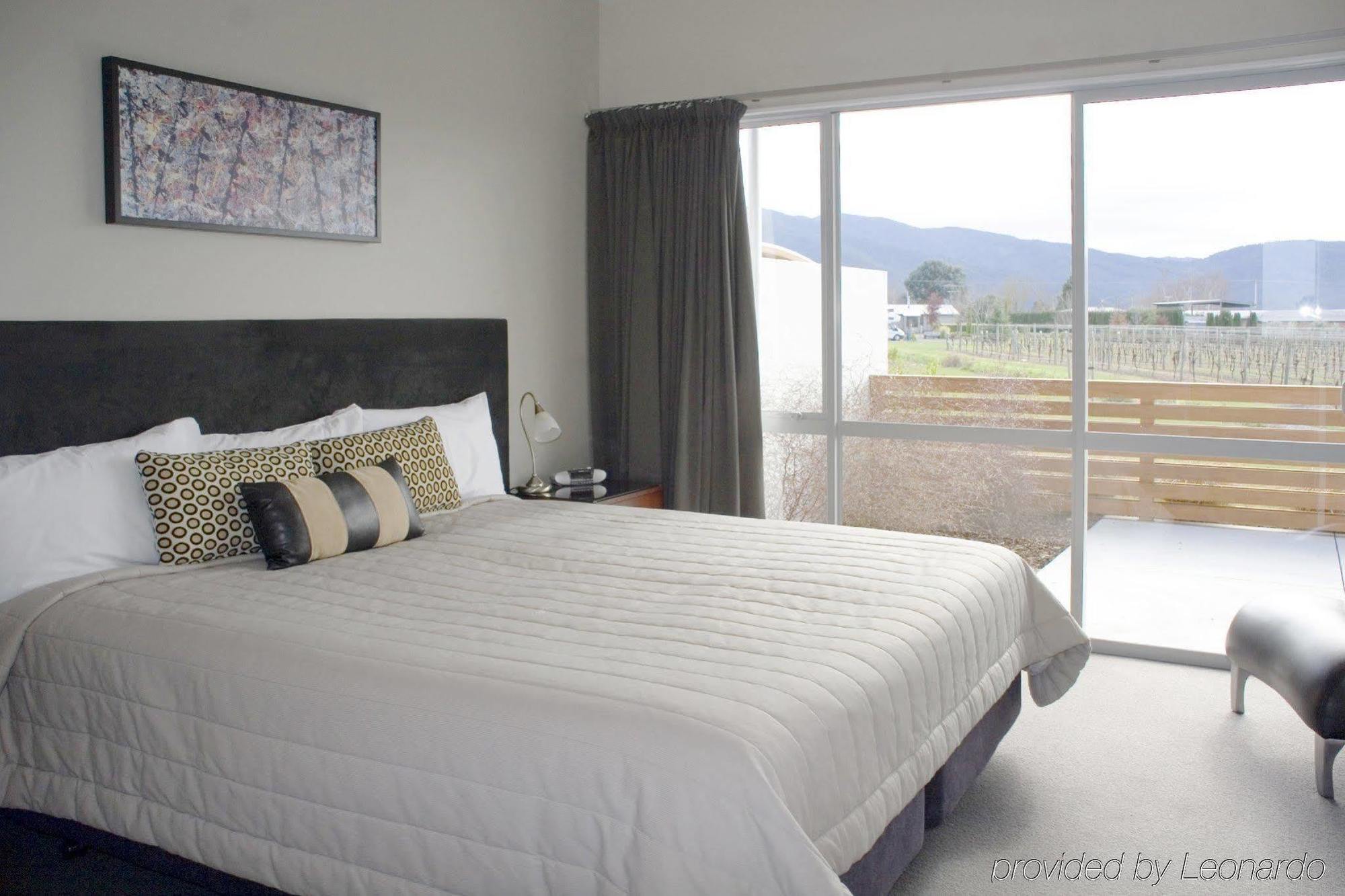 Marlborough Vintners Accommodation เบลนิม ภายนอก รูปภาพ