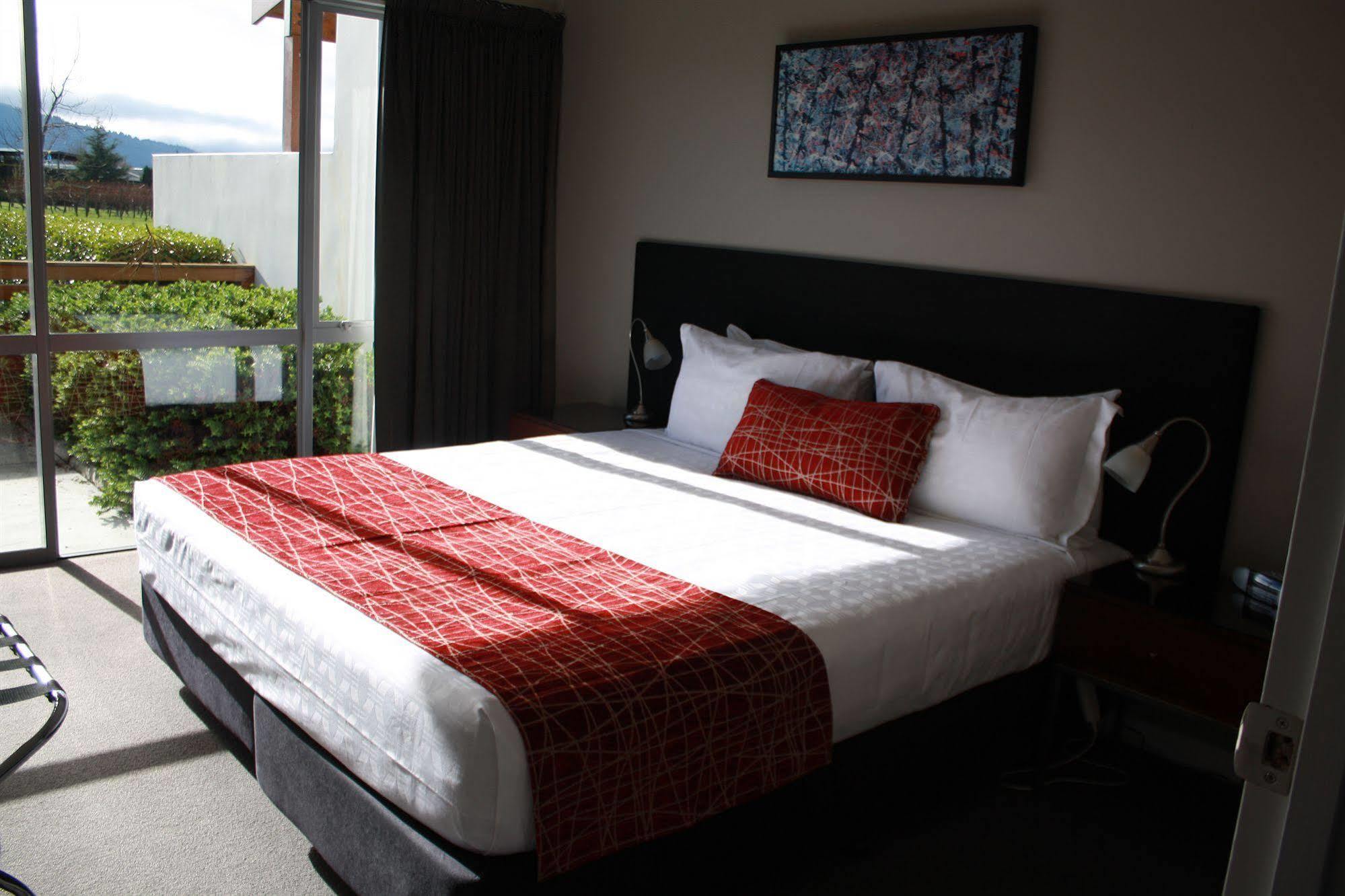 Marlborough Vintners Accommodation เบลนิม ภายนอก รูปภาพ